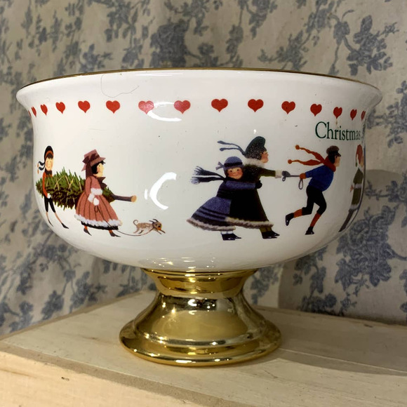 Vintage Teleflora Pedestal Vase by Charles Wysocki Christmas 2000 - Picture 2 of 7